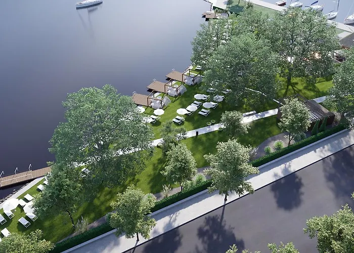 Marcelo Deluxe 蒂豪尼